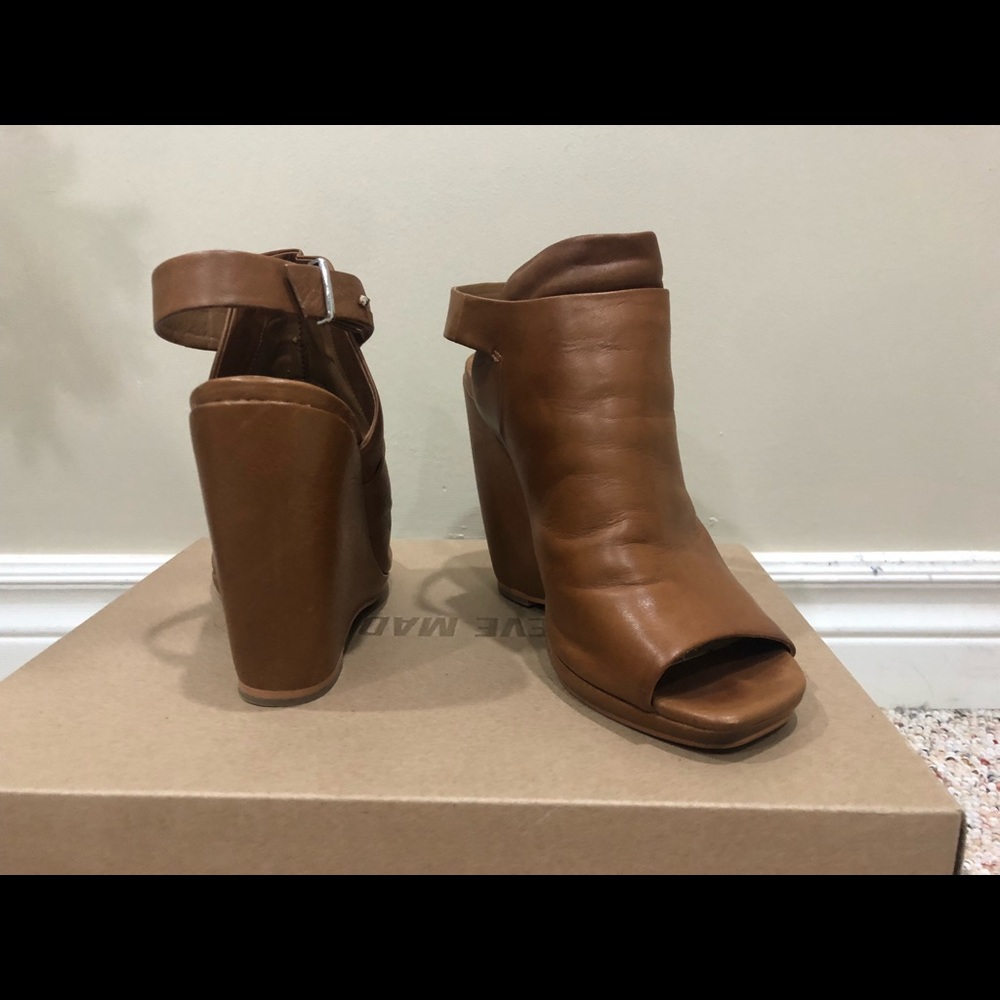 Dolce Vita shoes